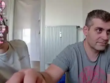 Chaturbate Live Sex Cam of mikeandalexa