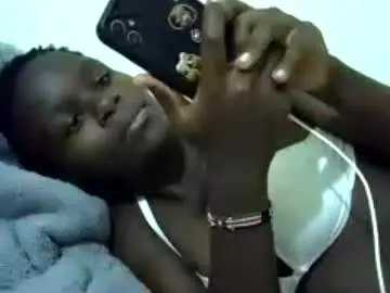 Chaturbate Free Porn Cam of sweetvallerie