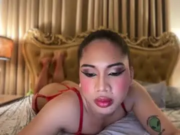 Chaturbate Adult Video Chat of bigloadliana