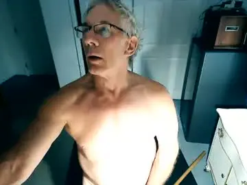 Chaturbate Free Porn Cam of milehi1958