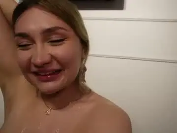 Chaturbate Live Sex Cam of wineandboobs