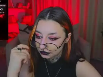 Chaturbate Watch Live Sex Cams of mistress__marcelline