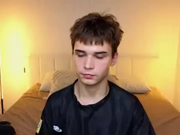 Chaturbate Adult Video Chat of simonboy592