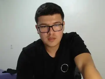 Chaturbate Adult Webcams of david_smit_