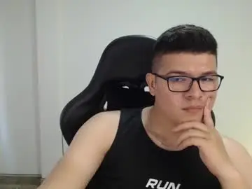 Chaturbate Free Porn Cam of david_smit_