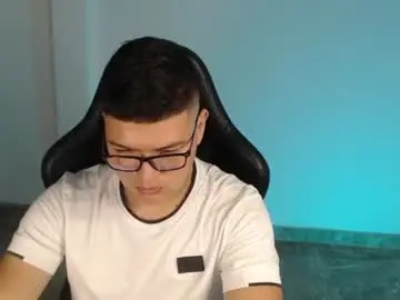 Chaturbate Free Live Porn of david_smit_