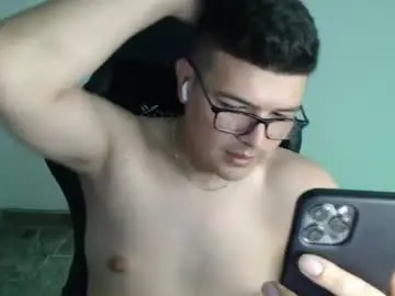 Chaturbate Sex Chat of david_smit_