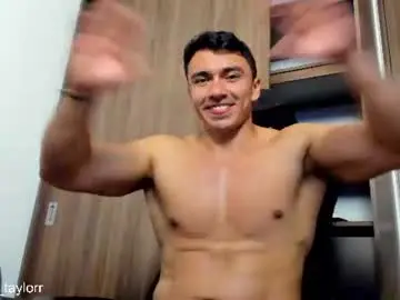 Chaturbate Live Sex Cam of eithanconor1
