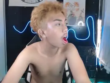 Chaturbate Nude Webcam of itsyourcummerboy_xx
