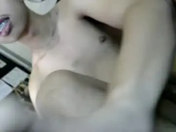 Chaturbate Free Porn Cam of itsyourcummerboy_xx