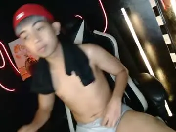 Chaturbate Nude Webcam of itsyourcummerboy_xx