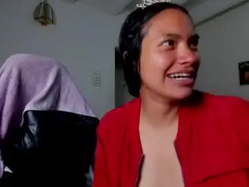 Chaturbate Live Sex Cam of julieta_parker7