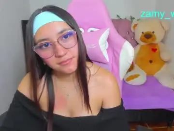 Chaturbate Free Porn Cam of karla_cutee1