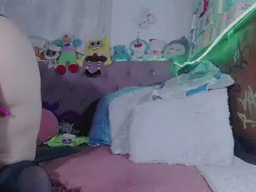 Chaturbate Adult Video Chat of kimberkiss_19_