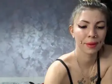 Chaturbate Watch Live Sex Cams of lavy18