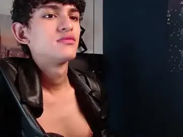Chaturbate Best live sex cam show of michaelkoiv