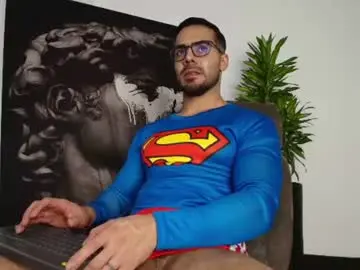 Chaturbate Live Sex Cam of andrew_west_