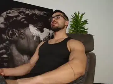 Chaturbate Best live sex cam show of andrew_west_