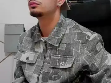 Chaturbate Live Porn of brandontatex