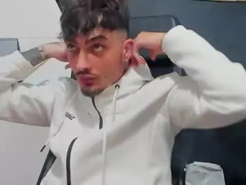 Chaturbate Sex Cam of brandontatex