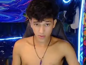 Chaturbate Live Sex of ken_bigcockxx