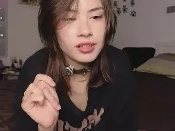 Chaturbate Sex Cam of alicekit