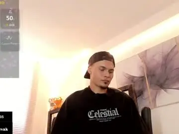 Chaturbate Live Porn of ander_bisex