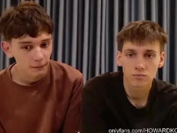 Chaturbate Live Sex of howardkottam