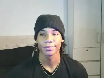 Chaturbate Live Sex Cam of marcelo_dosantos77