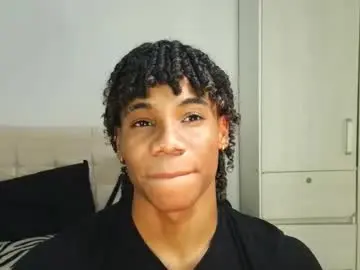 Chaturbate Sex Cam of marcelo_dosantos77
