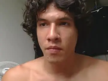 Chaturbate Live Sex Cam of altoyman