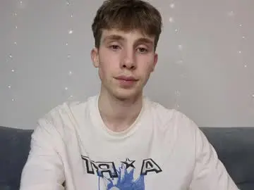 Chaturbate Adult Video Chat of cute_brian