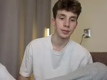Chaturbate Sex Cam of cute_brian