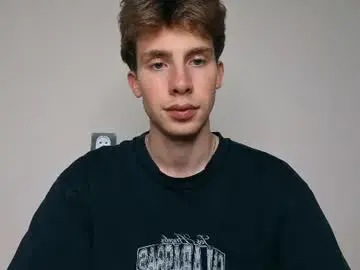Chaturbate Best live sex cam show of cute_brian