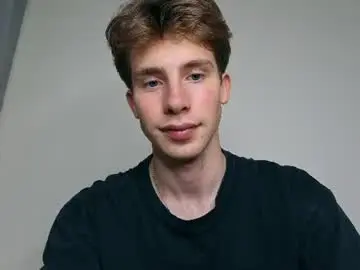 Chaturbate Free Porn Cam of cute_brian
