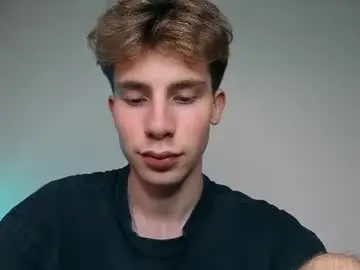 Chaturbate Adult Video Chat of cute_brian