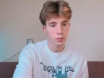 Chaturbate Sex Cam of cute_brian