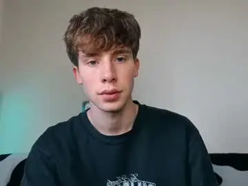 Chaturbate Live Sex Cam of cute_brian