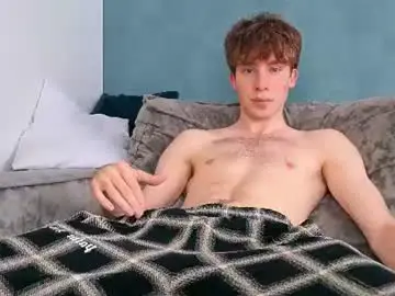 Chaturbate Best live sex cam show of cute_brian