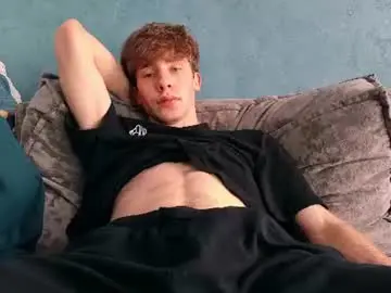 Chaturbate Live Sex Cam of cute_brian