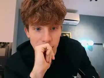 Chaturbate Free Live Porn of cute_brian