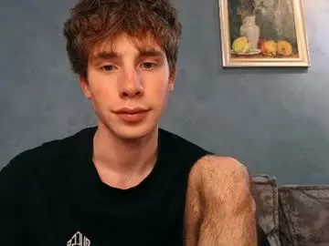 Chaturbate Live Sex Cam of cute_brian