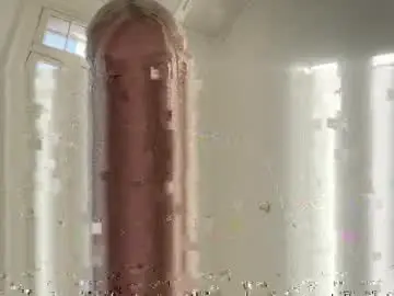 Chaturbate Free Porn Cam of hung_angel_xxl