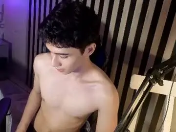 Chaturbate Live Sex Cam of mikevoss_