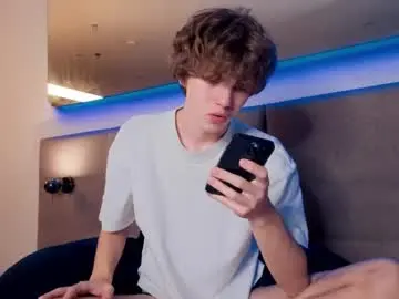 Chaturbate Nude Webcam of braxiboy