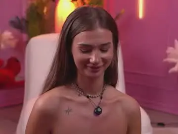 Chaturbate Watch Live Sex Cams of leylabunny