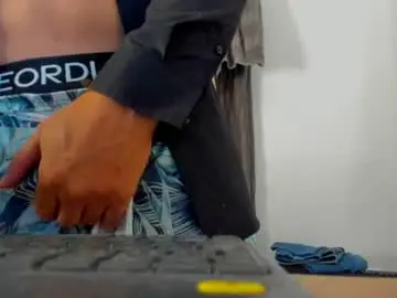Chaturbate Live Porn of masterbbchard