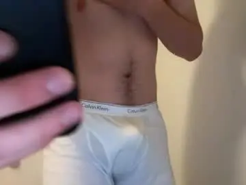 Chaturbate Live Sex Cam of broke_college_stud