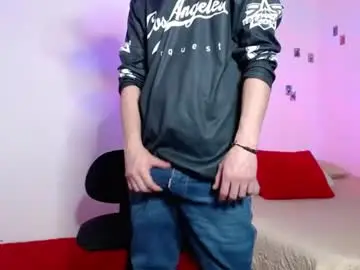 Chaturbate Free Live Porn of dominic_hanks