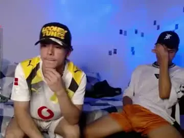 Chaturbate Live Sex Cam of dominic_hanks
